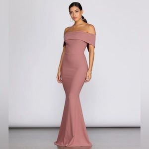 Windsor Maddison sleeveless mermaid dress (small)